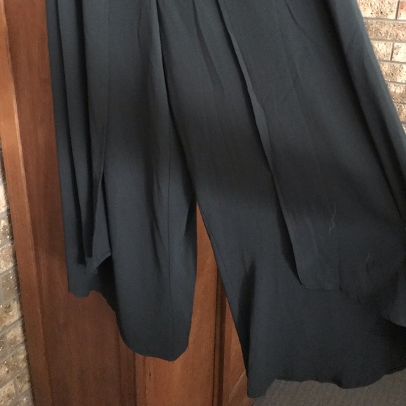 Sage Black culotte style chiffon pants AU 8 NWT - Picture 3 of 4